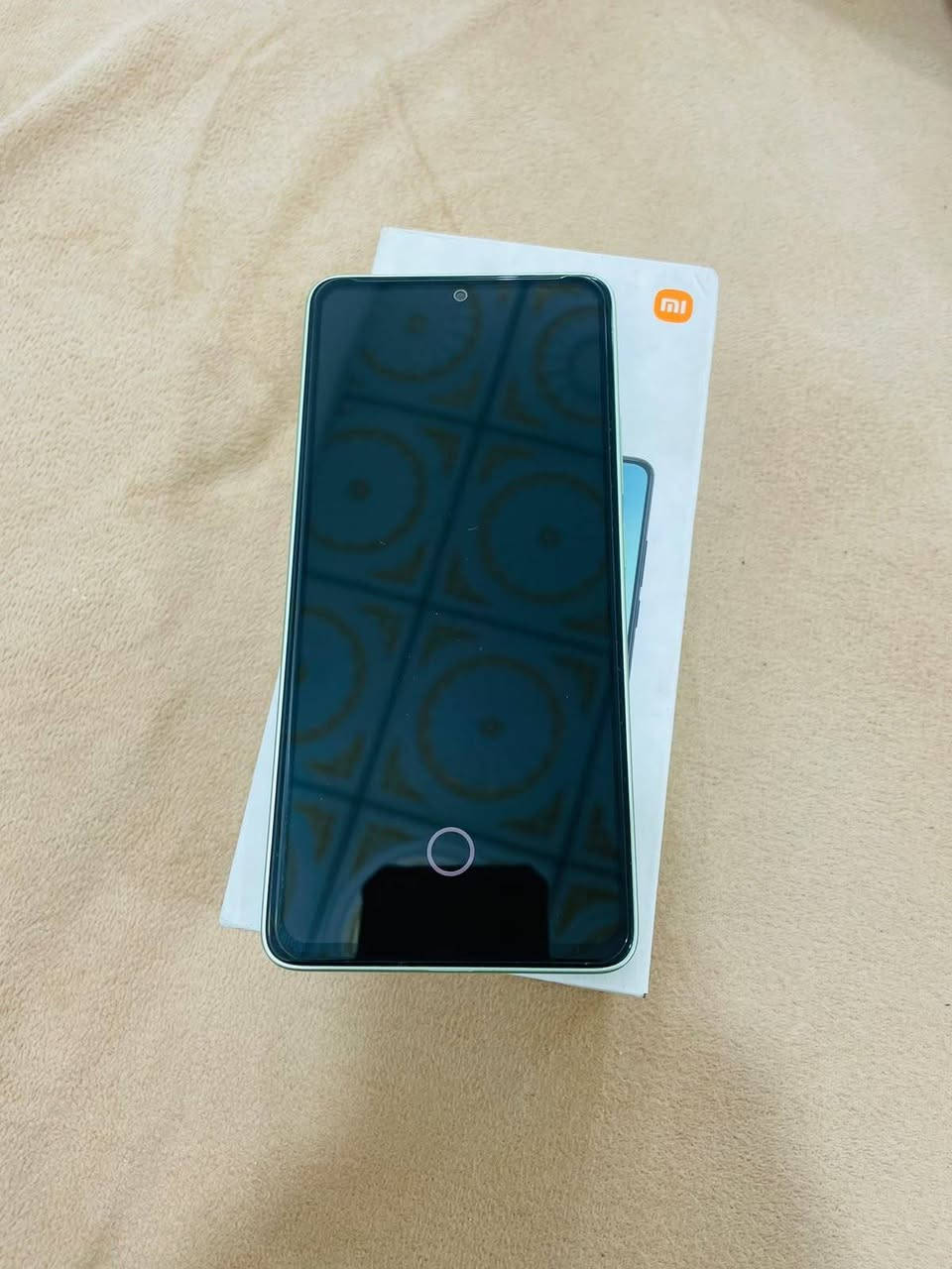 ريلمي نوت 13 برو 5G الجهاز في حاله الوكاله ذاكره 512  الجهاز غني عن التعريف ملحقات حافظه وكارتون فقط السعر 350 بي مجال بسيط جدا العنوان البصره الكزيزه لتواصل ***********    يرهم مراوس

