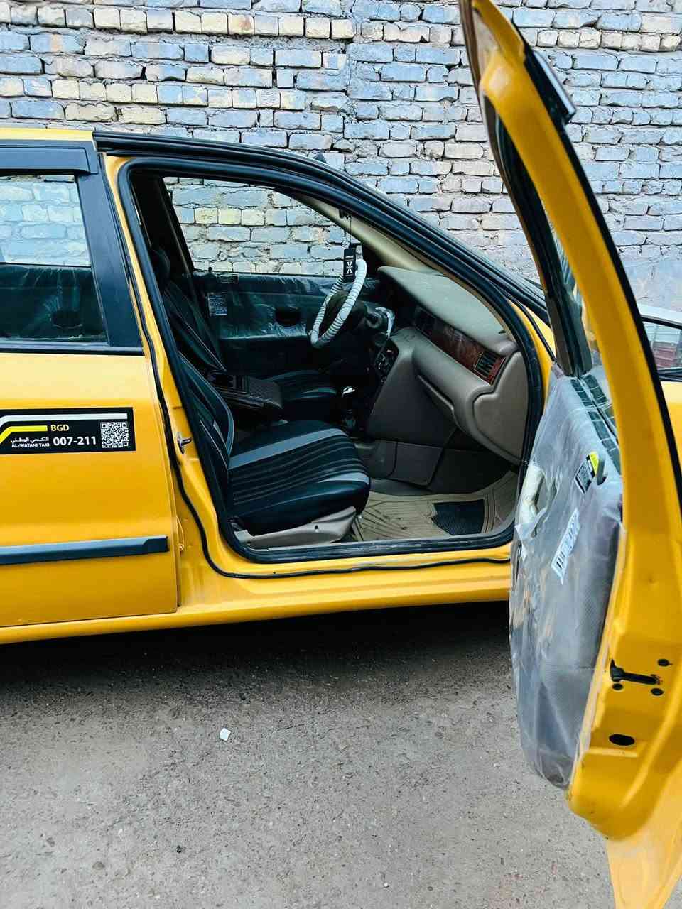 السلام عليكم سمند للبيع 2012 كير ومكينة مكفولات صاعدة هزة جديدة سنوية 2028 مصفرة هيئة وغرامات سيارة جاهزة للاخير ما ناقصهة شي العنوان بغداد حي اور سبع قصور السعر ب43 وبيهه مجال للتواصل مراسلة الصفحة او الاتصال على الرقم ***********
