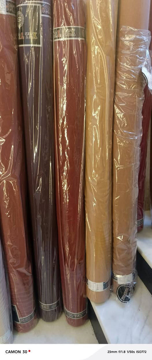 تنزيلات على قماش اللنن الاصلي الوان كامله اربعين لون سعر القطعه مترين ونص ب (٣٠٠٠) اقمشه ابو امير بابل المسيب سوك الشط (الكورنيش) يوجد توصيل واتساب ***********
