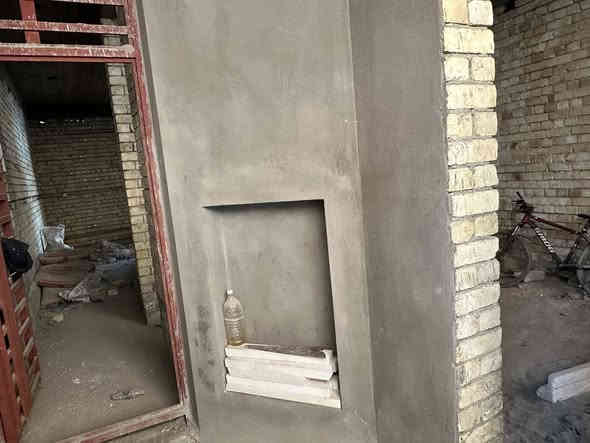 للاستفسار : ***********
دار طابو سكني للبيع  مساحة 62متر واجهة5/5
هيكل ماء مجاري كهرباء بوري ابواب شبابيك شتايكر السطح كله كاملة يحتوي على طرمه و مدخلين ع صاله و ع مطبخ و منور و خدمات الطابق الاول غرفتين نوم و خدمات يحتاجله من 15مليون الى 20مليون وحسب قناعة المشتري الموقع بغداد سبع ابكار 
 خلف سوك السمكة منين تجي يطلع عليه من الوقف السني يجي عليه خدمات فووول  ومن الله التوفيق
للاستفسار : ***********
