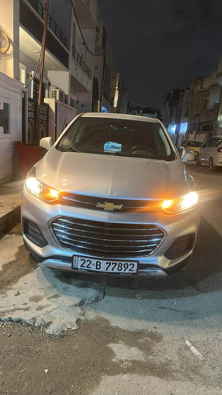 السلام عليكم
تراكس مديل 20 نص فول 
سونار موجود مراوس او بيع 
السعر 110


**إذا كنت صاحب هذا الإعلان وتريد حذفه لأي سبب، رجاءا أرسل رسالة إلى الدعم الفني**