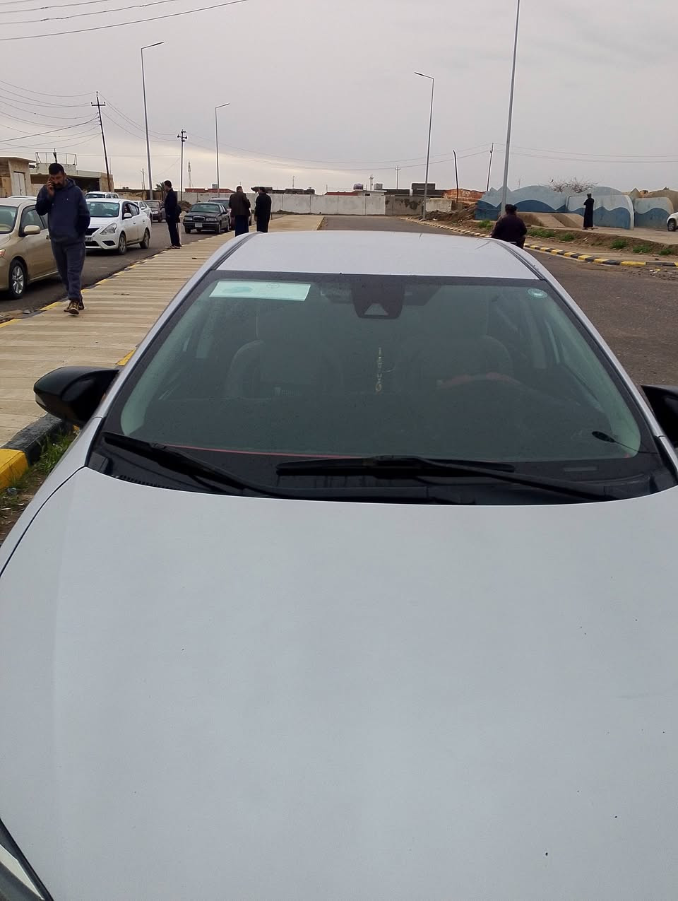 السلام عليكم كورلا امريكي 2017
ضرربونيد كيرمحرك شرط
السعر145وبيه مجال

***********
