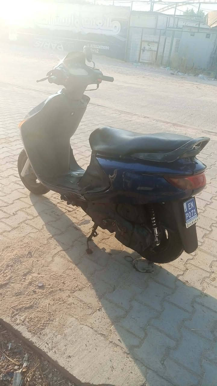 السلام عليكم درجة للبيع فراشه فحل كلها شغاله كهربائيات محرك ما مفتوح سعر 450 بيها مجال مكانها حي الصحه خلف مركز الكرام الاتصال على هذا الرقم ***********
