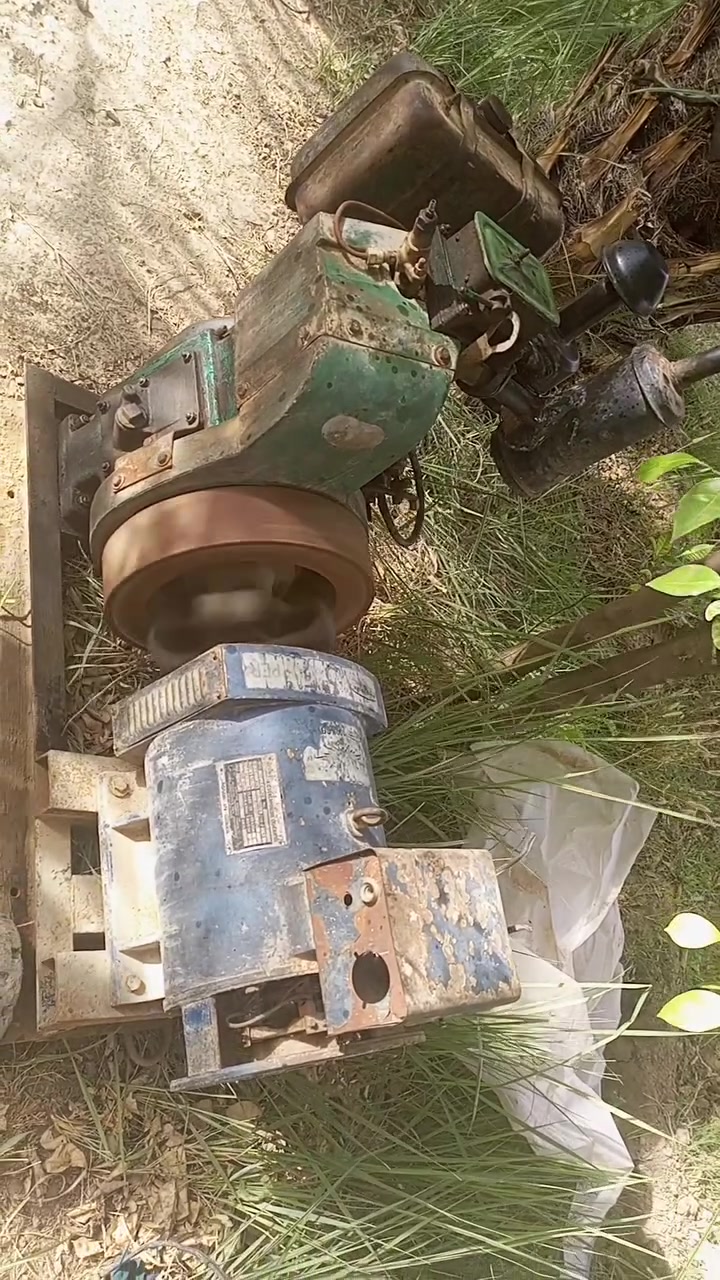 مولدة هندي بربهات 7.5 kv يعني 30 أمبير

شغاله وتوليدها خير من الله 

سعرها 350 وبيها مجال قليل 

العنوان سدة الهندية علگاية 

*********** // ***********

