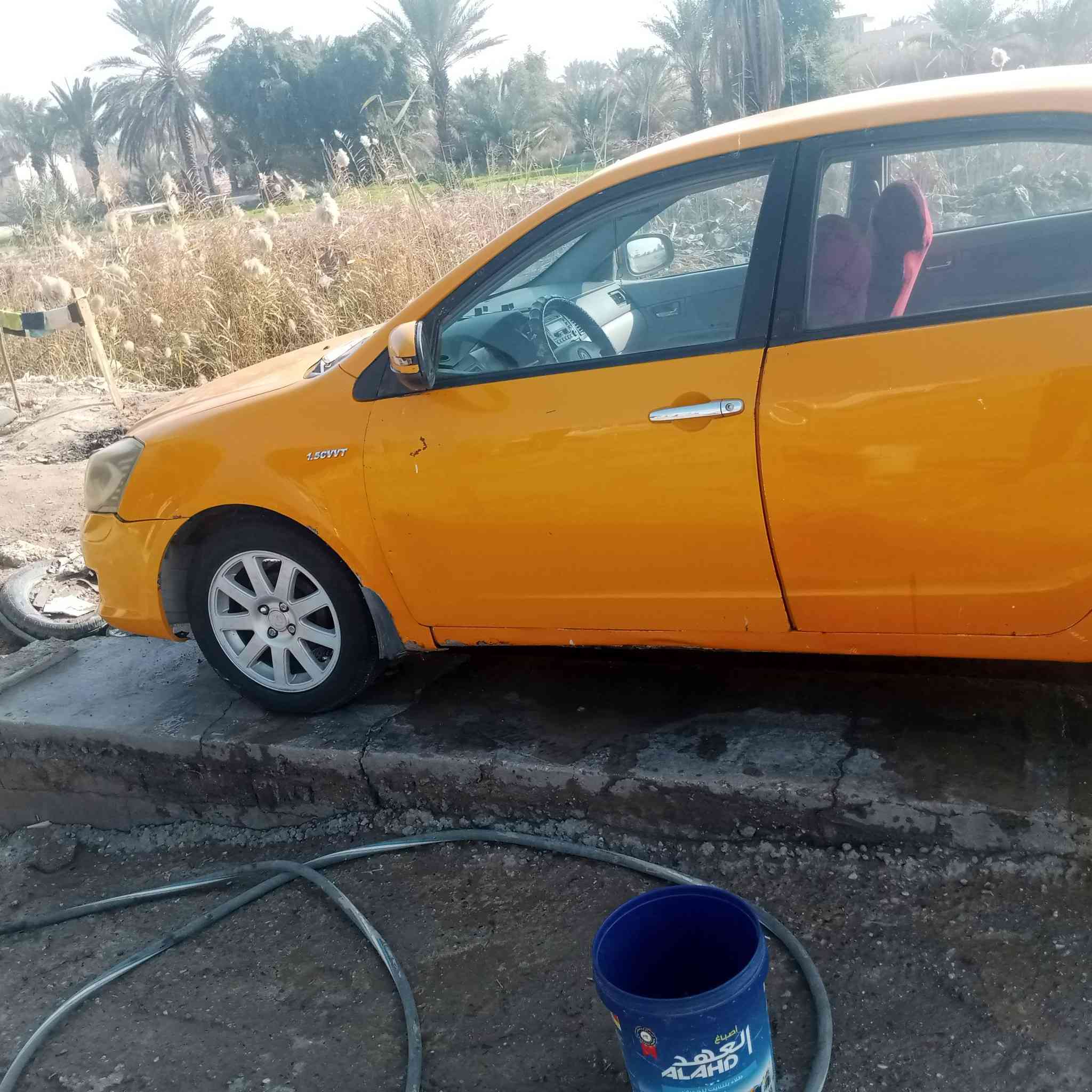 اسلام عليكم سياره جلي مديل 2013مكينه كورله وكير عادي حداديه توني شاده تخم تاير جديد كهربايات كله شغله امروس خصوصي اشعدك نزل. والسعر 35وبيه مجال الحك الجيه مكاني القضاء الغراف *********** بي وساب متوجد علافيسبك واني خادم
