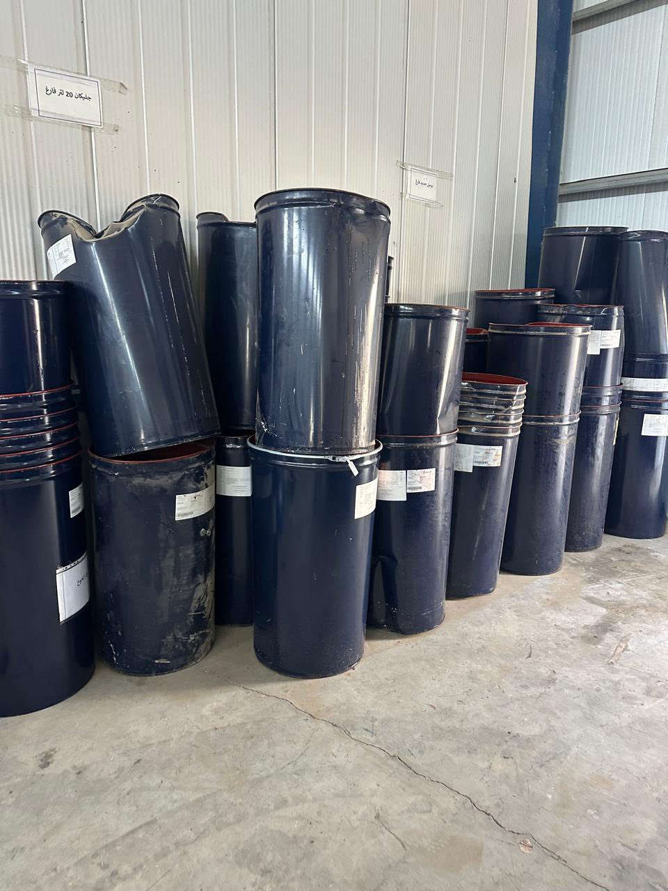 السلام عليكم
موجود براميل وجلكانت او دبات بالاضافه براميل البلاستك 

الي يحب يشتري يراسلني خاص ، نكدر نوصلك بكل مكان بالعراق


**إذا كنت صاحب هذا الإعلان وتريد حذفه لأي سبب، رجاءا أرسل رسالة إلى الدعم الفني**