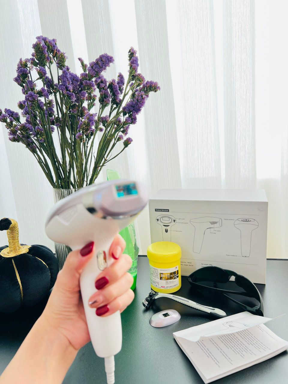 لێزەری  کۆمپانیای Jindi

بێزار نەبوی لەوەی هەموو ڕۆژێک گوێزان 
بەکار بهێنی کە دەبێتە هۆی ڕەش بوون و تۆخ بونی هەموو پێستت و هەستیاری و زیپکە وەرە من باشترین لێزەرم بۆ هێناوی کە تەنها چارەسەرە بۆ نەمانی موو بۆ هەمیشە جا لەگەڵم وەرە با سودەکانی ئەم لێزەرە ناوازەیەت پێ بلێم:

١-کۆتای هێنان بەموی تەواوی جسم و ڕوخسار✅

٢-بۆ هەر جێیەک بەکاری بهێنی سپیدەکاتەوە ✅

٣-نابێتە هۆی زیپکە و هەستیاری✅

٤-تیشکی ساردە و ئەزیەتی پێستەکە نادا✅

٥-بەهەمان شێوەی لێزەرەی سەنتەرەکان بەهێزە✅

٦- جیاواز لە لێزەرەکانی دیکە ٩ دەرەجەی قوەتی هەیە ✅

٧-کار لە توندکردنەوەی پێست دەکا✅
٨- تیشکی بێ کۆتایە.
٩- شاشەکەی لەمسە.
١٠- بە ٤ مانگ موو بنەبڕەکات ئەمە لەکاتێکدا لێزەرەکانیتر ئەبێ ٦ مانگ بەکاری بێنی بەلای کەمەوە ئینجا موو بنەبڕ ئەکات.
١١- زەمانی یەک ساڵی لەگەڵە.
١٢- بە زەمان موو بنەبڕ ئەکات.
١٣- ڕاستەوخۆ بە کارەبا کارەکات.

ئەگەر بە دوای لێزەرێکی باشدا دەگەڕێت کە لەماڵەوە موەکانت نەهێڵێ لەم لێزەرە باشترت دەس ناکەوێ زەمانی یەک ساڵی لەگەڵدایە دوو دەم و عەینەک و گوێزانی تایبەتی لەگەڵدایە جگە لەوەش بەبێ دیاری نابێ جێڵێکی ئالۆڤێرا و بەنجێکی زۆر باشی لەگەڵدا هەدیەی ئێمەیە 💝
لەوە باشتر چی پەلە بکەن لە داواکردنی ئەم لێزەرە ناوازەیە کە مونافسی لێزەرەی سەنتەرەکان دەکا و لەگەڵ ئەوەشدا نرخەکەی زۆر گونجاوە و خۆت ڕزگار بکە لە موە نەخوازراوەکانی جەستەت 

کۆمپانیای Jindi
ئەم کۆمپانیایە سەپۆرتی بەرهەمهێنانی لێزەرەکانی LESCOLTEN و MLAY و ICON و FLOWA ئەکات، ٦ بڕوانامەی نێودەوڵەتی هەیە و گرنگترین بڕوانامەی  هی ئایزۆی نێودەوڵەتیە.


**إذا كنت صاحب هذا الإعلان وتريد حذفه لأي سبب، رجاءا أرسل رسالة إلى الدعم الفني**