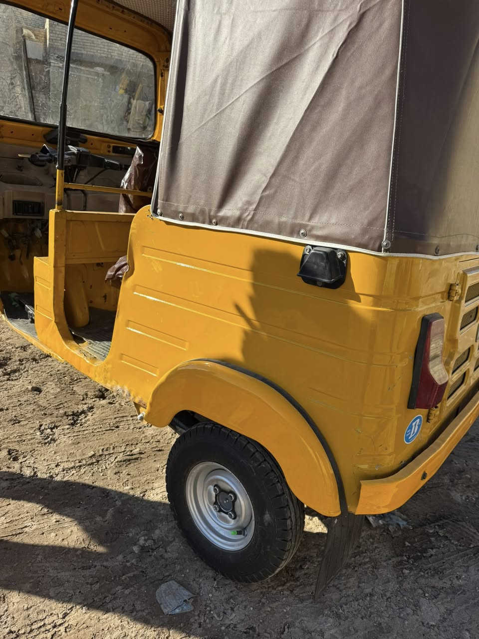 سلام عليكم تكتك 2019  مضلع  بيهً بس بل لغد
مكينه مكفوله من تنغيص تبخير 
هاي تفاصيل كامله وسعر5800 
ومكان بلديات ***********
