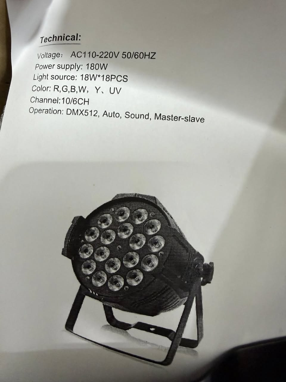 إضاءة المسرح بجودة عالية LED
الطراز: يماثل الطراز 18x15W RGBW+UV Slim.
الإضاءة: يحتوي على 18 وحدة LED عالية القدرة بخلط ألوان RGBW.
الميزات: مزود بميزات مختلفة مثل ضبط السرعة، وتأثير الوميض (Strobe)، والتحكم في الخفوت (Dimming) من 0-100%.
السعر قيم واخذ


**إذا كنت صاحب هذا الإعلان وتريد حذفه لأي سبب، رجاءا أرسل رسالة إلى الدعم الفني**