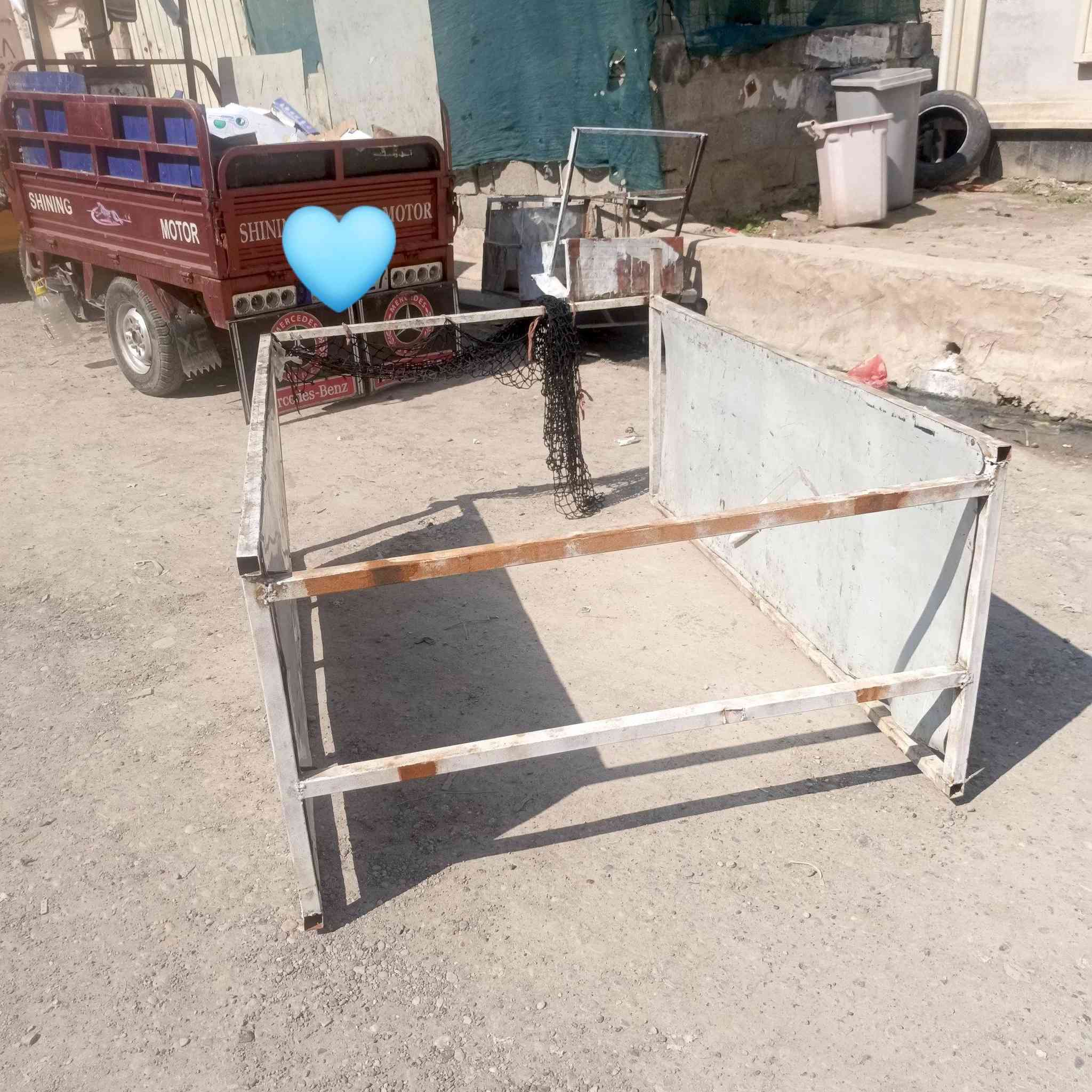 0771 838 1241‬  السعر60الف وبيها مجال
