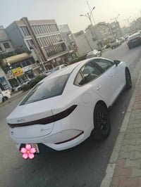 بي واي دي Qin • ٢٠٢٥ • هايبرد