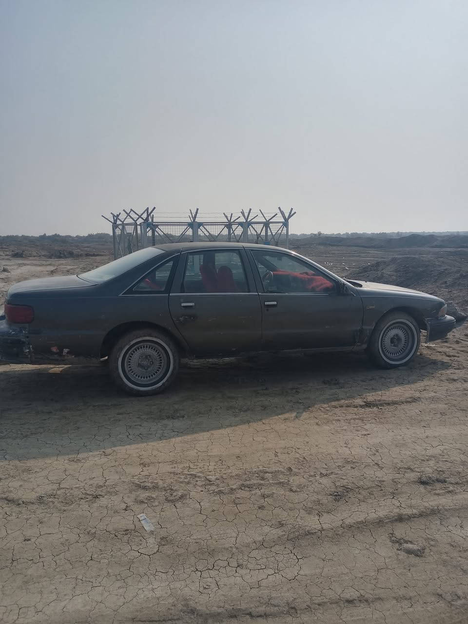 دولفين
كير ومحرك بطه ٣٠٠٠ شرط 
السعر ١٥ وبيها مجال  السماوه ***********
