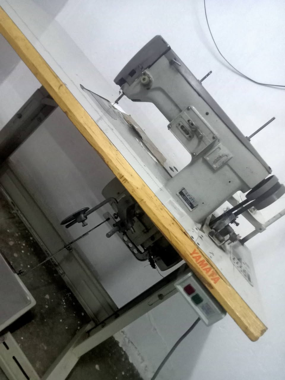 مكينه تطريز للبيع حي الشهداء السعر 150 وبي مجال رقم الهاتف ***********
