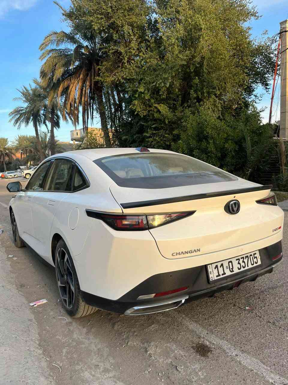 شان جان ايدو بلس
محرك 1500 تون تيربو 
موديل 2025 
رقم بغداد

💎سياره من الطراز الحديث 💎

فووووول مواصفات

⚡️شاشه ايباد تدعم ابل كار بلاي + أندرويد اوتو 
⚡️كاميرات °360 ،،،، 5 كامرات 
⚡️تدعم كامره بيها تسجيل داش كام بلاد
⚡️فتحة سقف
⚡️رادارت 
⚡️تحديد مسار 
⚡️تنبيه تصادم 
⚡️اوتو هولد
⚡️كروز مثبت سرعة 
⚡️سايد بريك بصمة
⚡️عداد دجتل 
⚡️لإيتات اماميه وخلفيه لد 
⚡️لد خلفي متصل 
⚡️تاير قياس 17
⚡️فووول ايرباك
هووواي بيها مواصفات بس ما اذكرهن للآطاله 
السعر164 ورقه وبيه مجال مكان السياره بغداد العامريه رقم تلفون *********** بغداد, العراق
