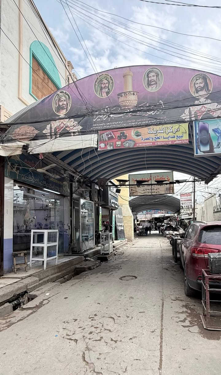 بيت للبيع طابو صرف 

داخل السوك
خلف البريد
داخل دربونه العصفورين

مساحه ١٠٥م

طابق واحد بناء قديم
غرفه عدد ٢ صاله استقبال
مطبخ صحيات

الروفان للعقار 
***********
