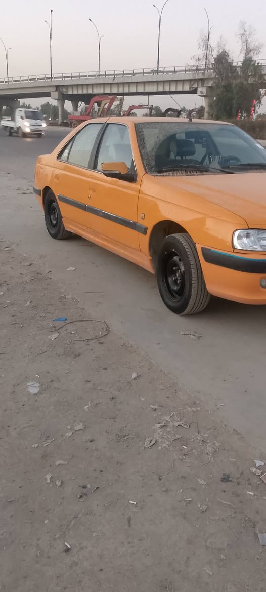 سلام عليكم بيجو بارس موديل 21 سيار بيه ضربه خلفي 
مكانه بغداد جسر ديالى سعر 50
***********
