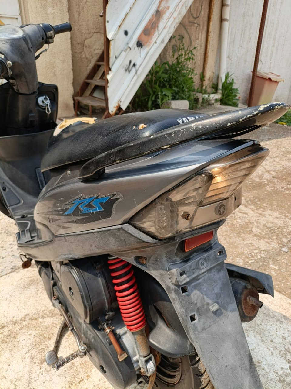 سلام عليكم دراجه ماكس عدله للبيع بلاديه مكينه ما مفتوحه مكان ديالى بعقوبه ***********
