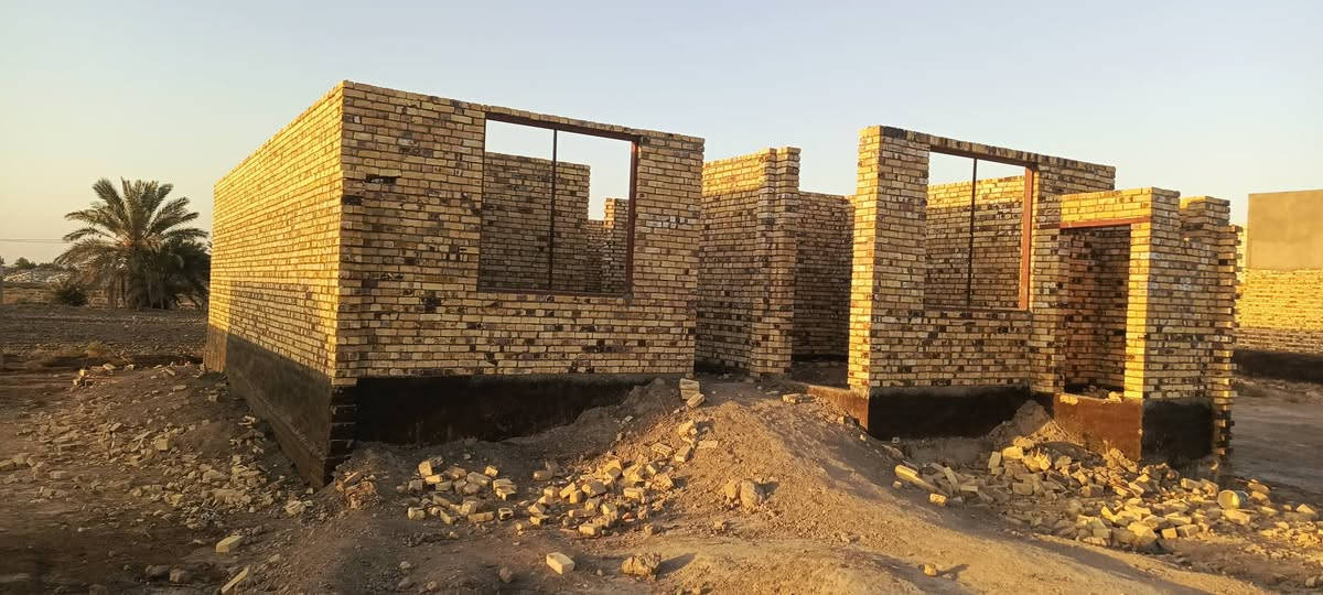 هيكل للبيع 200م داخل مجمع الأمير سكني سعر مناسب ***********
