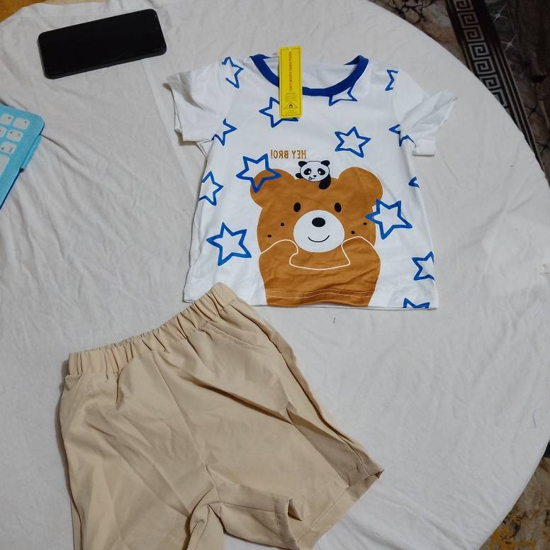 السلام عليكم  توفر ملابس اطفال صيفي سعر التراك،4 ويتوفر توصيل


**إذا كنت صاحب هذا الإعلان وتريد حذفه لأي سبب، رجاءا أرسل رسالة إلى الدعم الفني**