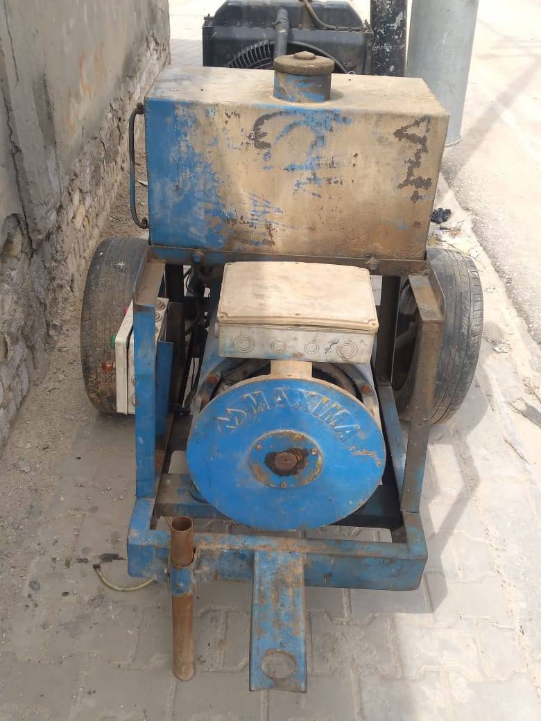 مولدكيا للبيع السعر١٥ ورقه قفل جاهزه مابيه اي نقص مشروطه على الشغل مكاني النجف


**إذا كنت صاحب هذا الإعلان وتريد حذفه لأي سبب، رجاءا أرسل رسالة إلى الدعم الفني**