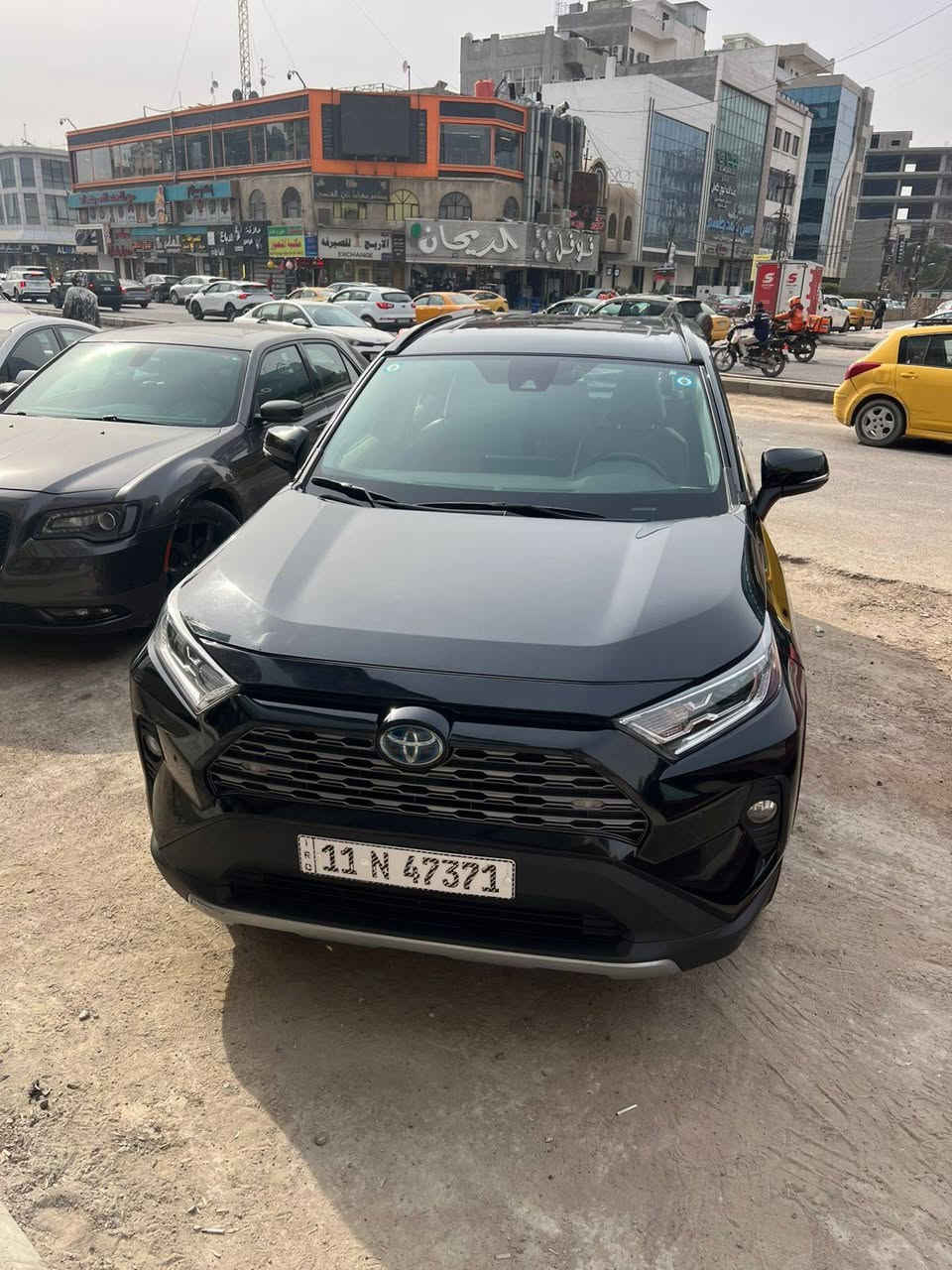 سلام عليكم راف 4 موديل 21 فول مواصفات لمتدد رقم بغداد جديد هزة جديدة بدون ايرباكات بدون شواصي كل شي موضح بالفديو تبديل 3 قطع نفس اللون فقط مكان السيارة بغداد السعر 225 ورقة وبيها مجال دفترين و25 ورقة الاستفسار ***********
