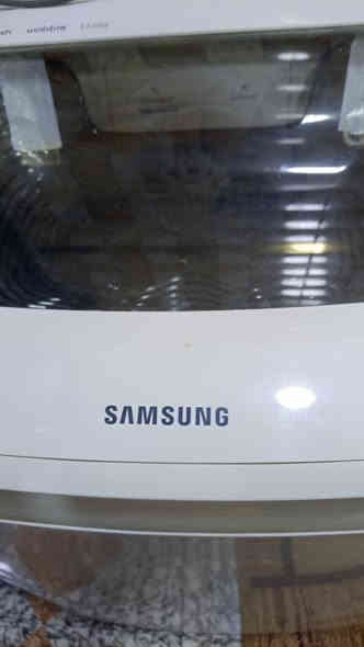 السلام عليكم غساله اكترونيه للبيع جديده شتريناها ما نعرفلهه ب300وبيهه مجال قليل عنواني البصره شط العرب الجزيره للاستفسار ***********
