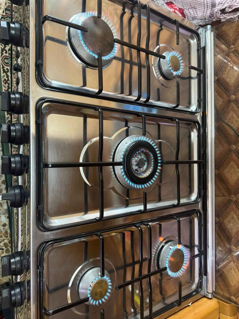 سلام عليكم عندي هذه الطباخ للبيع ولله جديد بعده الله شاهد بس اشوي بي وعيونه بعدهن  نوعيته فريش


**إذا كنت صاحب هذا الإعلان وتريد حذفه لأي سبب، رجاءا أرسل رسالة إلى الدعم الفني**