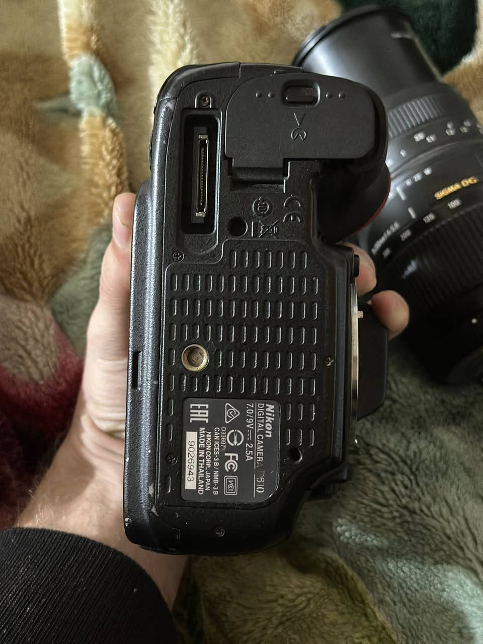 كامره نيكون d610 فول فريم مع زوم سكما 70/300 
السعر 450 الف


**إذا كنت صاحب هذا الإعلان وتريد حذفه لأي سبب، رجاءا أرسل رسالة إلى الدعم الفني**