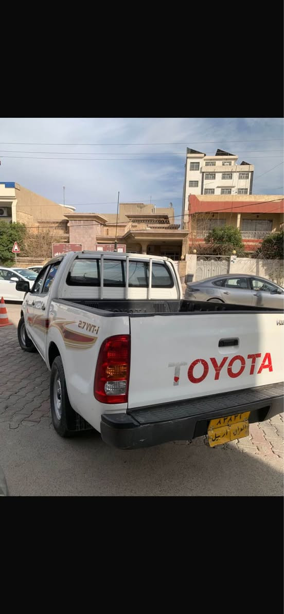 تۆیۆتا فەلاحی 
مۆدیل 2010 گێڕ عادی 
ناو ڕەساسی 
بەس بۆنیت سبوغ 
بێ ژوورێ بێ ئێڕباگ 
مەکینە نەکرایتەوە 
ڕۆیشتن 390 هەزار کم 
ڕەقەم هەولێر سەنەوی کۆنە 

نرخ  ۱٥۰مجال
***********واتسب أربيل, العراق
