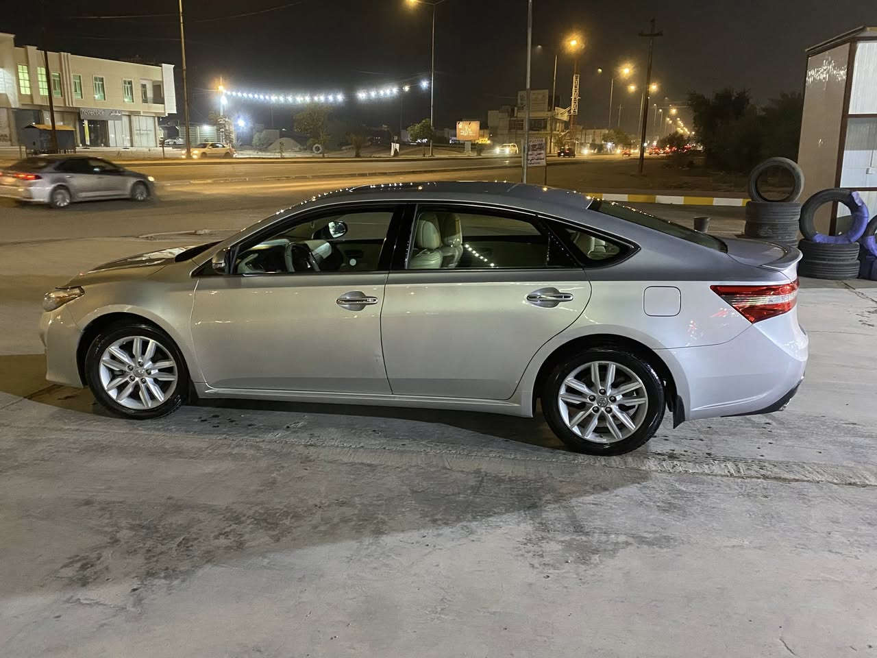 اسلام عليكم للبيع أفلون وارد امريكي موديل 2013 حادثه بابين صبغ فقط بدون دواخل بدون ايرباك السياره بجم كبس 
السياره جديده اب معنه الكلام  السياره فول موصفات 1/1 للخير السعر 165 او بيه مجال لاستفسار اتصال على الرقم 
***********
 ***********
