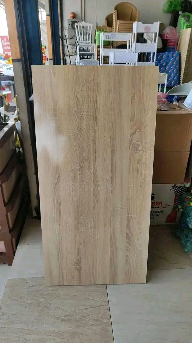 ميز خشب طول 120 وعرض 60 سعره 20 الف 
ميز خشب مدور 60 سانتيم سعره 9000 دينار
العنوان / كركوك /كورنيش / مجاور ماركت العالمية 
يوجد توصيل لكافة المحافظات 
للحجز والاستفسار الاتصال على الرقم 
***********
