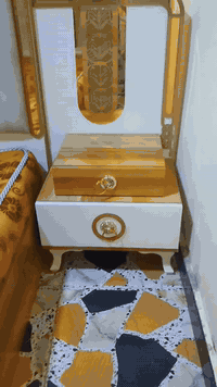 سلام عليكم غرفه 7 قطع كلش نضيفه بعدها جديده هيه والدوشك ب600 وبيها مجال للاستفسار ***********////***********
