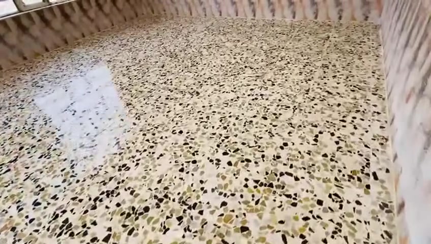 جلي موقعي لجميع  ألارضيات اراكم تهمنا 

جلي مرمر طبيعي تالميع كرانيت كاشي بأنواعه المرمر والموزأيك 
الجلي الموقعي لنعومة الأرضيه اكثر لمعه يساوي كل الزوايا الارضيه متساويه قطعه واحده 

#علي عبد  فايبر واتساب 👇👇

للاستفسار***********
للاستفسار ***********
