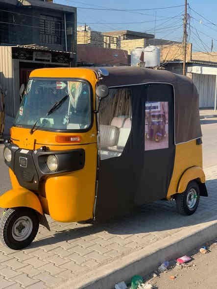 السلام عليكم تكتك البيع موديل 18تكتك خير من الله كبلالشغل تكتك أحله من الصور خير من الله مكينه جديده لا تنقيص ولا تبخير  مكان جسر ديالى القديم رقمي اتصل وتدلال ***********
