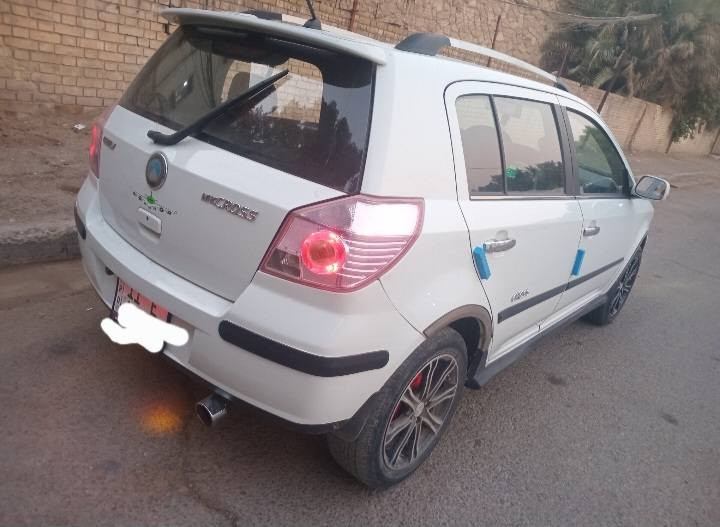 ياالله/  جيلي ام كي كروز موديل سياره ١٣ بسمي رقم بغداد مكفوله من ضربه وصبغ سياره محرك كير تبريد صدر تمام 
السعر 50  مكانه بغداد صليخ ٦٠٠ رقم واتساب ***********
