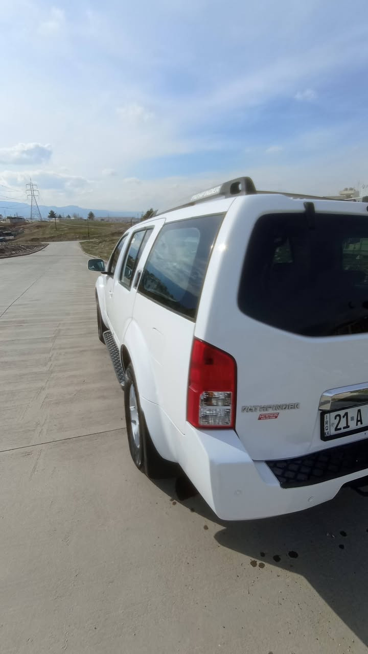 سلامو عليكم نيسان پاسفيندر ٢٠٠٧ رقم سليمانيه بدون صبخ جائز     مكان سليماى ***********٦
