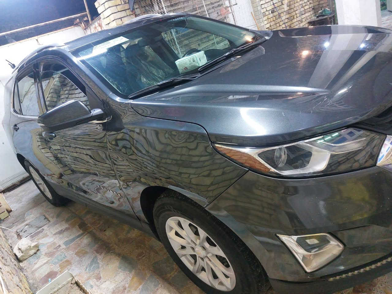 سلام عليكم سيارة كوينس مديل 19لبيع في ميسان يوجد سونار مع الصور سعر 120 بيها مجال     ***********
