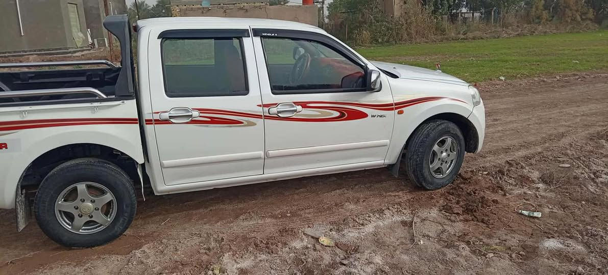 سياره كريت للبيع بيه باب بدل بلادي المديل 2014 كلشي ماناقصه سياره مال جناي التصال ***********
