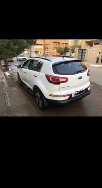 سبورتج 2011 خليجي بانورما  رقم بغداد   بيها قطعتين   محرك 2000  كير مح...