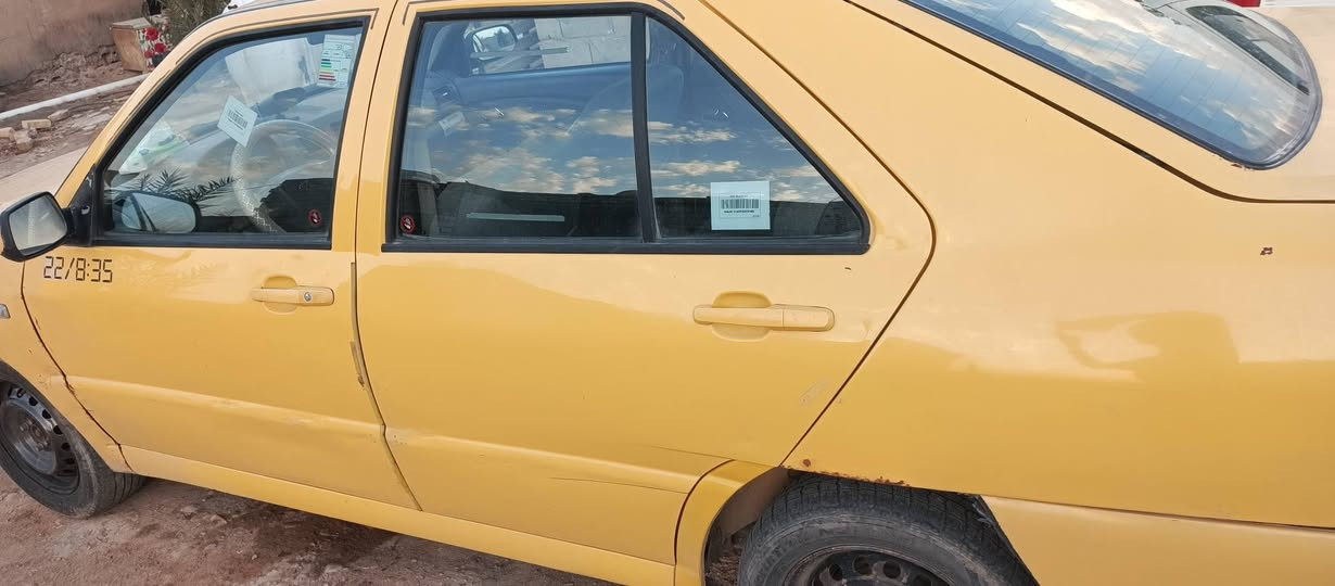 سلام عليكم سياره البيع او مراوس بتكتك السياره نضيفه الشراي يجي خاص وتدللون، رقم ***********
