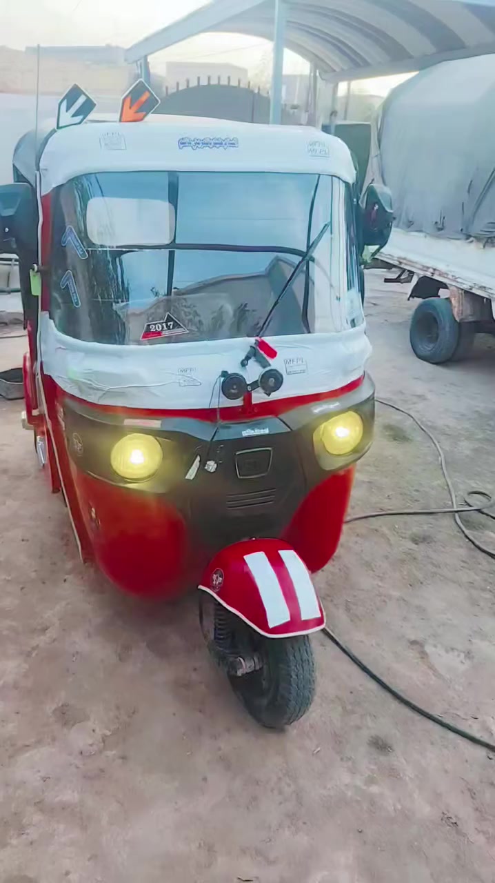 سلام عليكم تكتك للبيع موديل 17طابه بل 18تكتك كبل للشغل مكاني بابل القاسم سعره 4وبيه مجال خاص مامتواجد ***********
