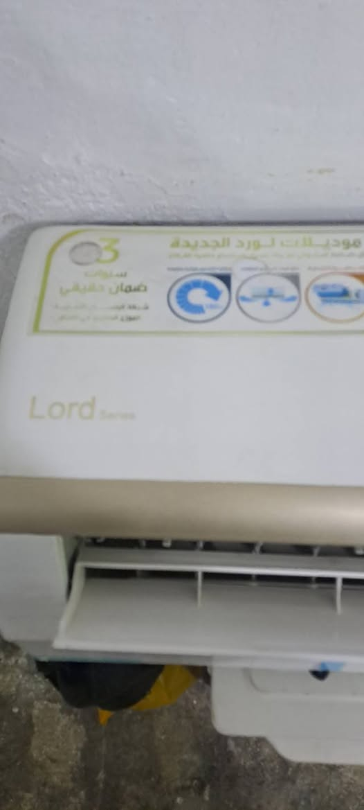 السلام عليكم
سبلت توسوت 2طن  للبيع جديد مستعمل شي قليل سعرها شغاله سعرها 400قفل


**إذا كنت صاحب هذا الإعلان وتريد حذفه لأي سبب، رجاءا أرسل رسالة إلى الدعم الفني**