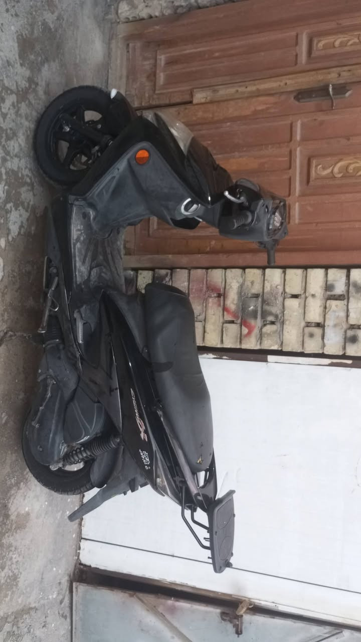 السلام عليكم دراجه سكنس لد كفاله من التبخير والصوت دراجه جديده ومابيها نقص السعر مليون و 200 مكانها بغداد 
***********
