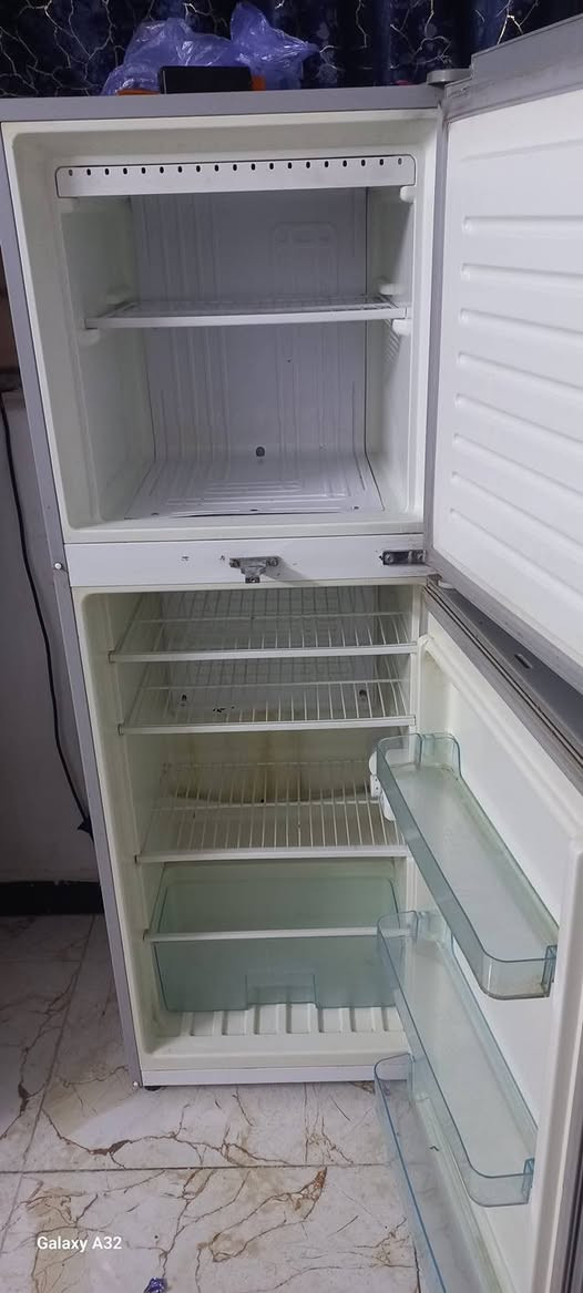 سلام عليكم مرا خصت الدمن عندي غراض البيع ثلاجة 10قدم كلش نضيفة وتبريدهة فول سبب البيع شتريت وحدة اكبر وعندي براد كلش نضيف اخو الجديد مي ثلج مالتة وعندي جرباية خشب هم نضيفة بس يرادلهة تعديلات العنوان البياع التراث الثلاجة سعرهة ١٥٠ الف ولبراد ٧٥ وجرباية ١٠٠ الف


**إذا كنت صاحب هذا الإعلان وتريد حذفه لأي سبب، رجاءا أرسل رسالة إلى الدعم الفني**