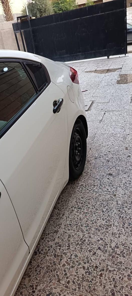 كيا فورتي 2017 محرك 2000 دوش كير اي تي 
بيها طخات بس ابيعك حزام السياره حلوة وجاهزة تبريد تايرات تخم جديد بس الصدر مالتها 70% السعر 107 وبيها مجال مكانها بغداد حي الحسين بغداد, العراق


**إذا كنت صاحب هذا الإعلان وتريد حذفه لأي سبب، رجاءا أرسل رسالة إلى الدعم الفني**