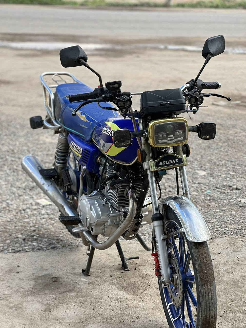 موطور سيفان 2025اللبيع المكان قريه الحود الرقم *********** السعر 600 قفل
