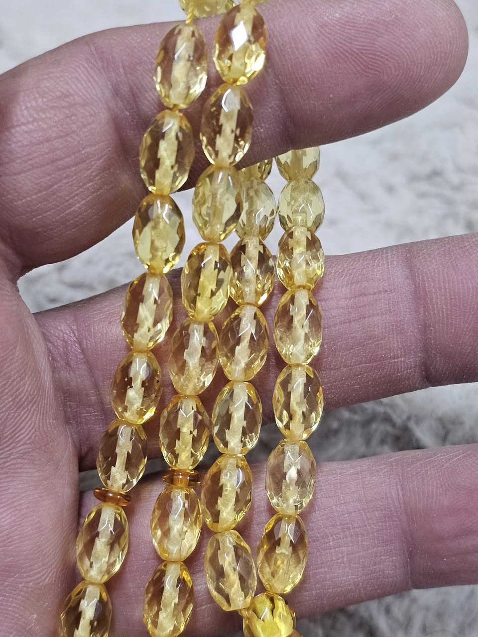 لعشاق النواعم ..لعشاق ذهب الرجال .. لعشاق المترش 
مسبحه من كهرب بحر البلطيق الحر الطبيعي الصافي المترش بخامة ذهب الرجال شرط وضمان مدى الحياة بأصالة الخامة لاكبس ولاضغط ولا مسال ولامعالج ولاكهرب صيني .
وزن ١٢ غرام ٤٩ حبه قياس الحبه ٦×٩ ملم


**إذا كنت صاحب هذا الإعلان وتريد حذفه لأي سبب، رجاءا أرسل رسالة إلى الدعم الفني**