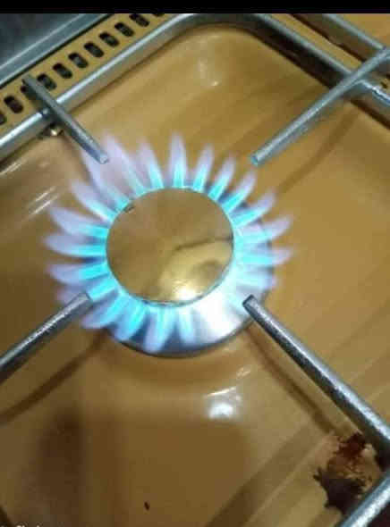 سلام عليكم ورشه الكريازي لتصليح انواع طباخات نود لكم راحة صيانه موقعيه اخي طباخك يصخم او ناره ضعيفه او مسويلكم ازعاج ريحه غاز نتصلو بينه نجيكم للبيت متوفرين 24 ساعه ***********📞***********
