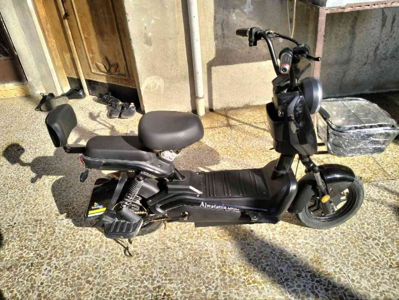 ماطور شحن حجم 14 للبيع ناقصه فقط بطاريات شغال كامل ونظيف كلشي مابي شغال السعر 200 وبي مجال


**إذا كنت صاحب هذا الإعلان وتريد حذفه لأي سبب، رجاءا أرسل رسالة إلى الدعم الفني**