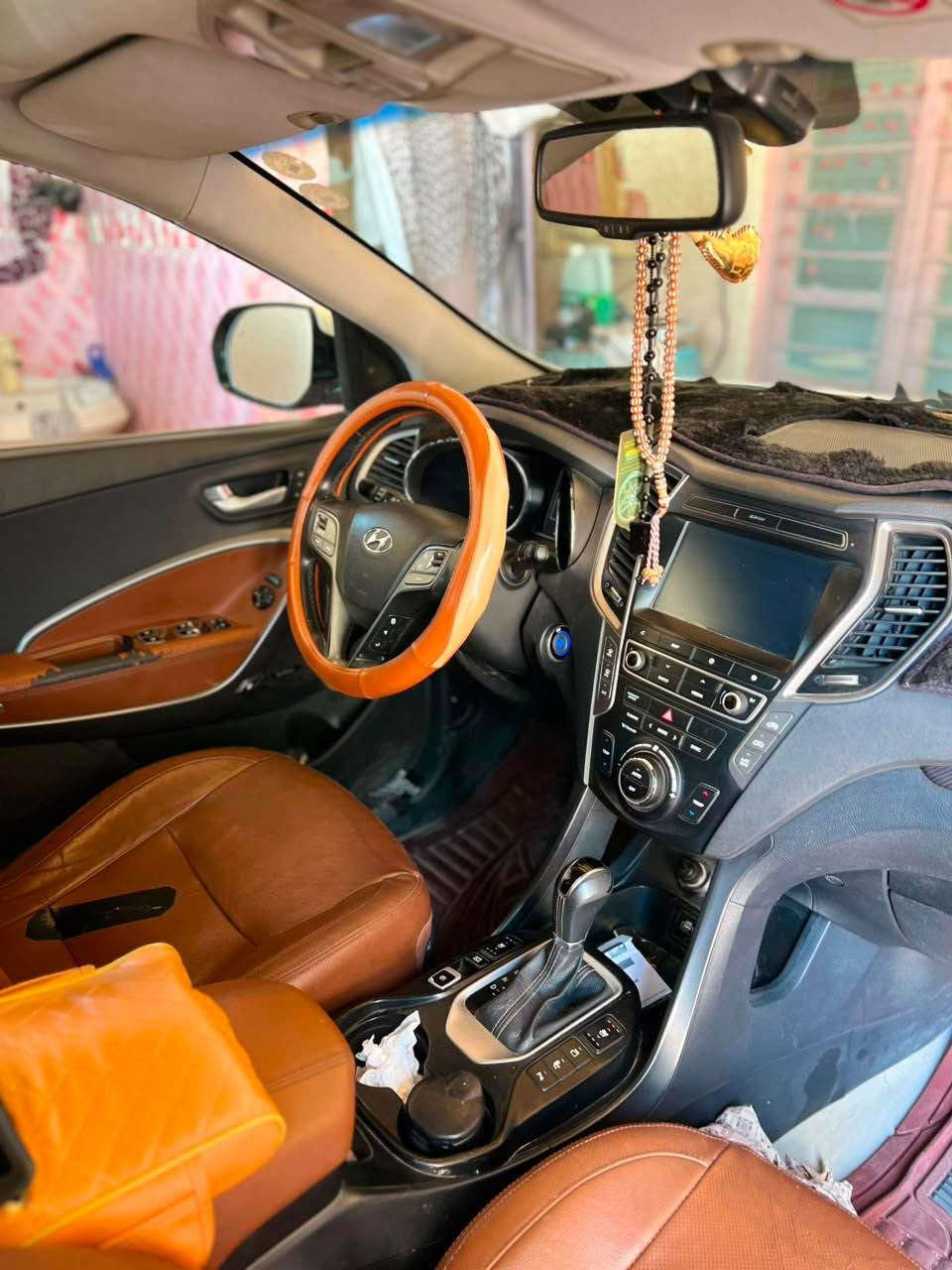 سنتافي للبيع مديل ١٧ كفاله عامه من ضربه وتبديل بيها صبغ بنيد قليل اثر تغشير موجوده عندي صوره سياره جاهزه من كلشي نضيفه فول مواصفات واحد ع واحد سعرها٢٠٥ وبيها  مجال للشراي  مكاني البصرة المعقل الابله وهاي الأرقام اتصلو عليهن بيهن واتساب ***********.   *********** البصرة, العراق
